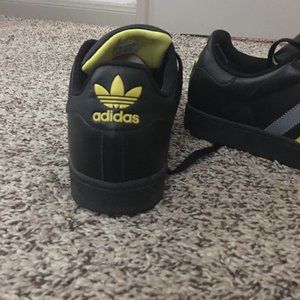 Adidas originals 'Shell Toe'  size 11 black w gray and yellow trim